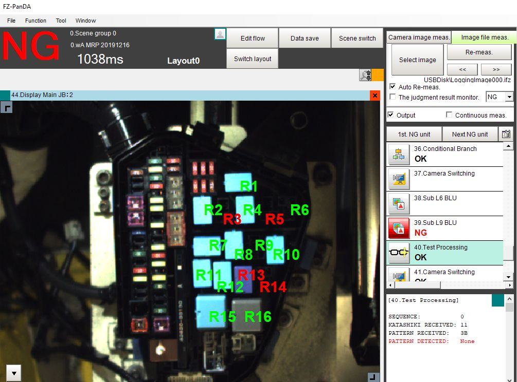 Inspection screen showing pass and fail judgments per feature